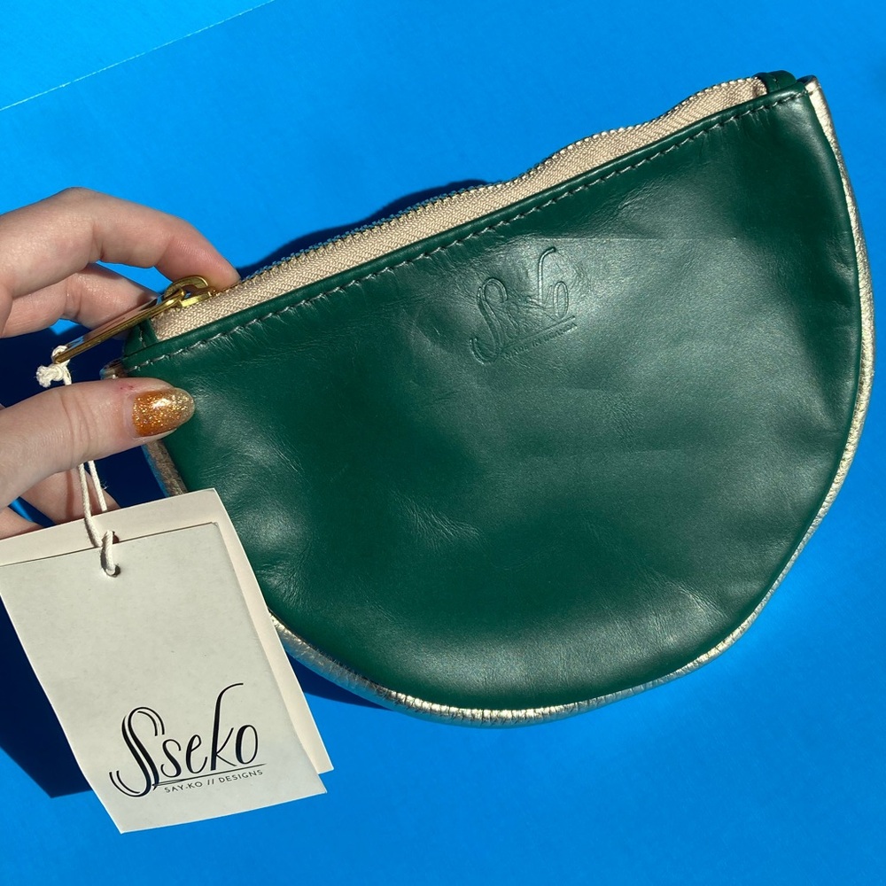 NWT SSECKO Handcrafted Cowhide Leather Pouch